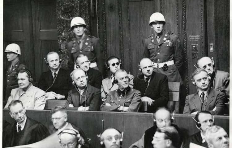 Nuremberg trials defendants in the dock 1945 e1542148789980